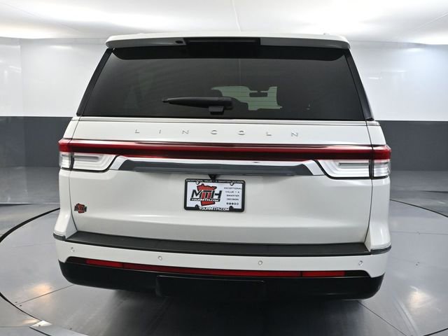 Used 2023 Lincoln Navigator L Reserve w/ Equipment Group 201A image 7