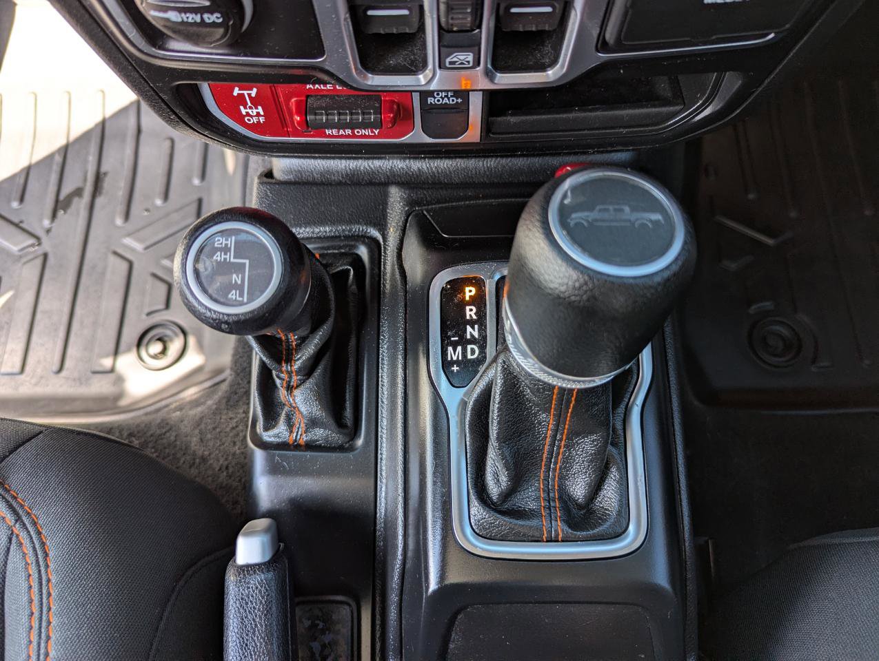 Used 2021 Jeep Gladiator Mojave w/ LED Lighting Group AWD/4WD image 22