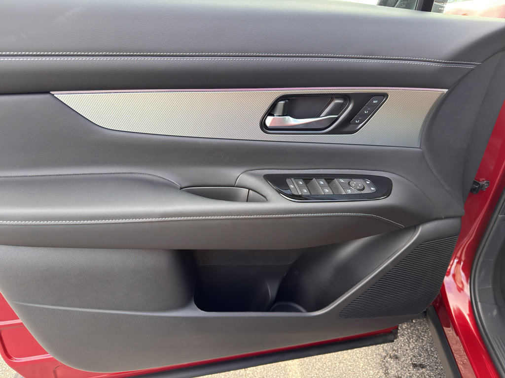 New 2026 Nissan Murano SL image 14