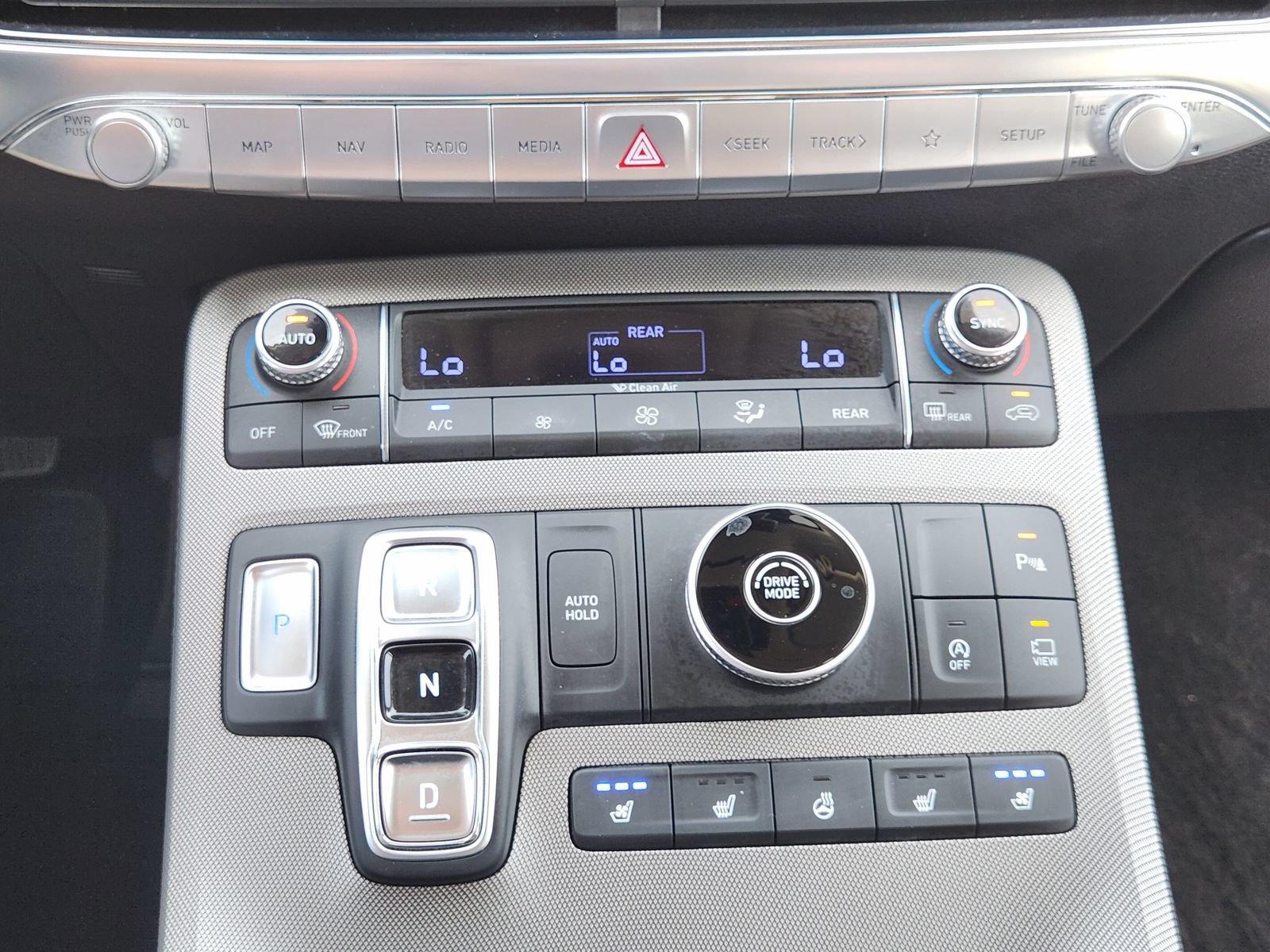 Used 2022 Hyundai Palisade Limited w/ Cargo Package FWD image 18