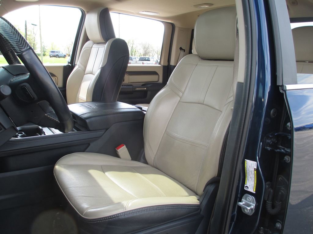 Used 2022 RAM 3500 Limited image 24