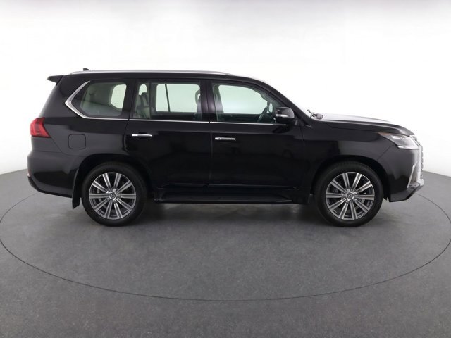 Used 2021 Lexus LX 570 4WD w/ Luxury Package image 8