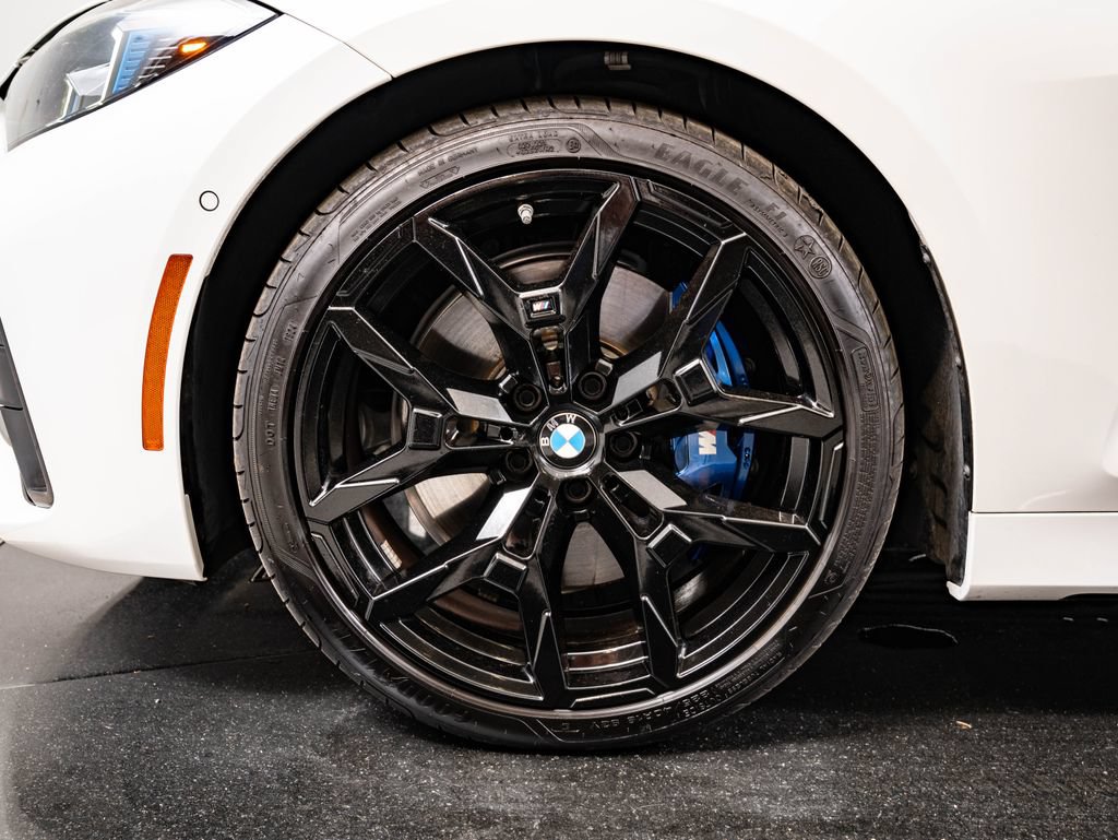 Certified 2025 BMW 430i xDrive Coupe w/ M Sport Package AWD/4WD image 13