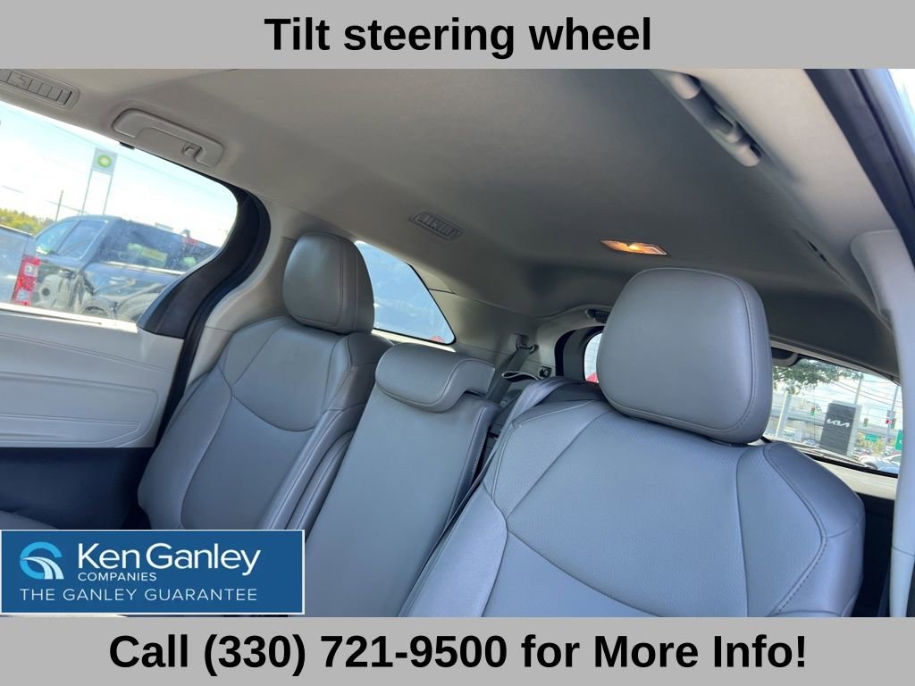 Used 2023 Toyota Sienna XLE image 49