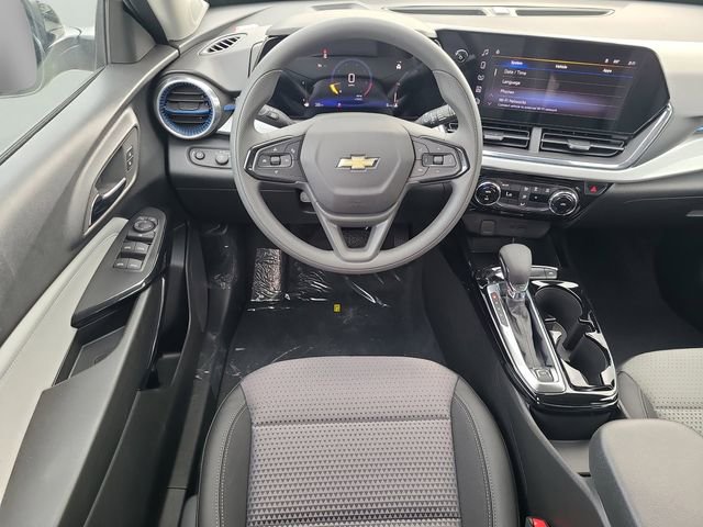 New 2026 Chevrolet Trax LT image 17