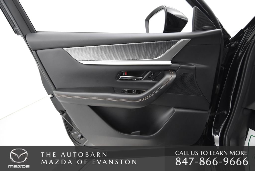 Used 2025 MAZDA CX-70 Plug-In Hybrid w/ Premium Plus image 28