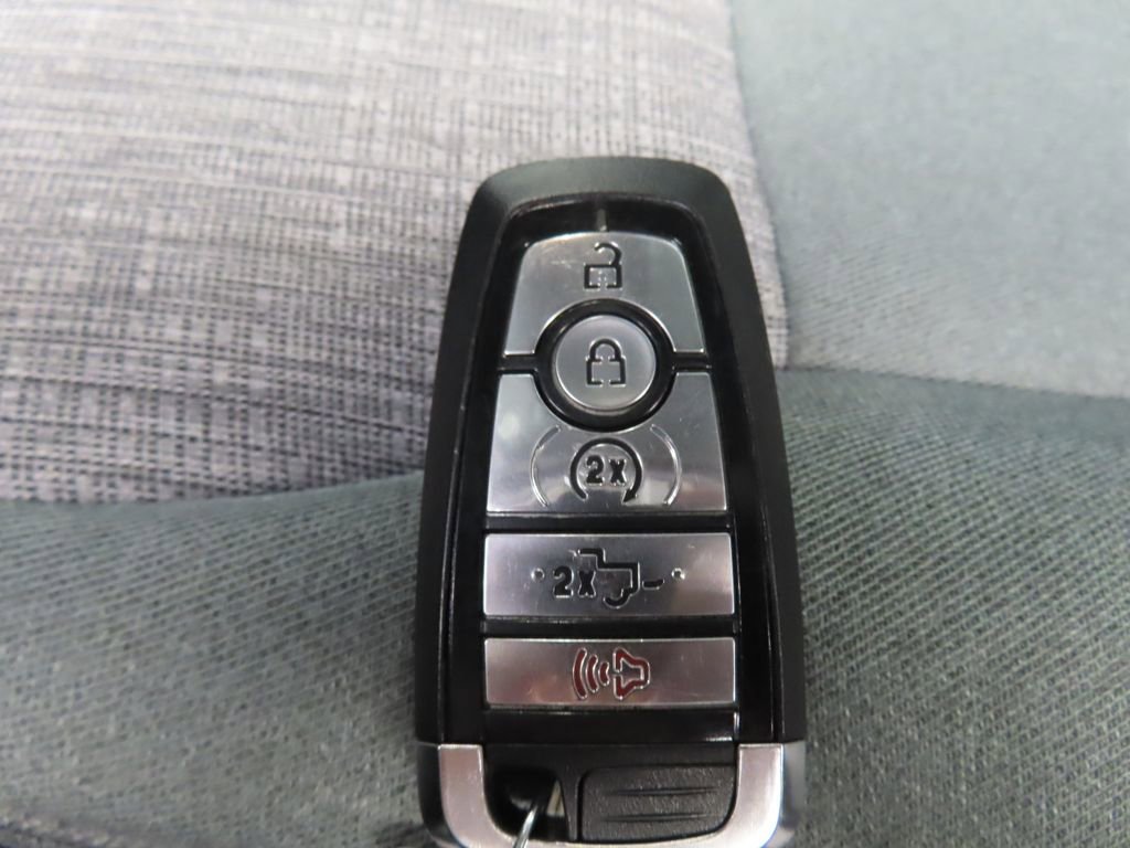 Used 2024 Ford F250 XLT w/ Black Appearance Package AWD/4WD image 62