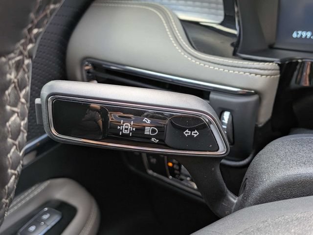 Used 2025 Lincoln Corsair FWD w/ Equipment Group 101A image 27