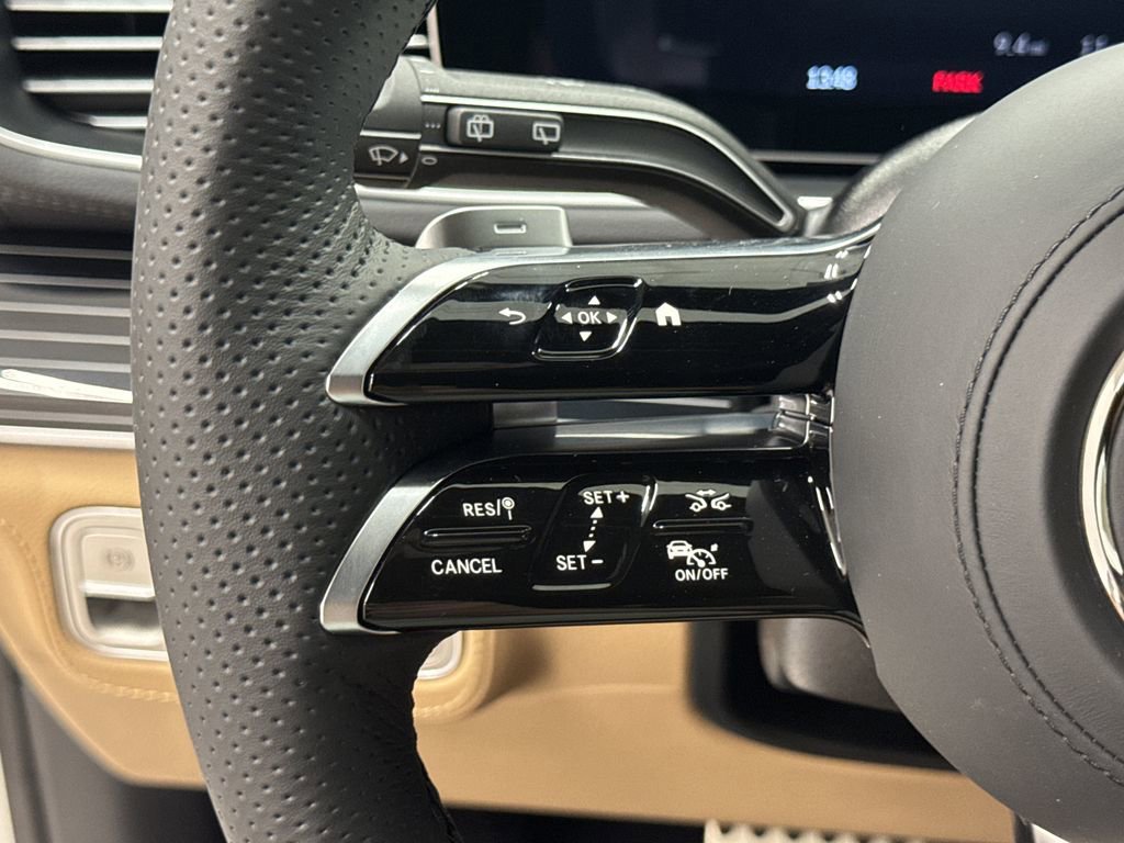 New 2026 Mercedes-Benz GLS 580 4MATIC image 22