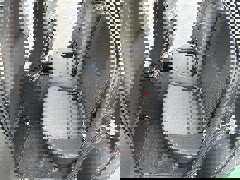 Used 2010 Subaru Impreza WRX Hatchback image 27