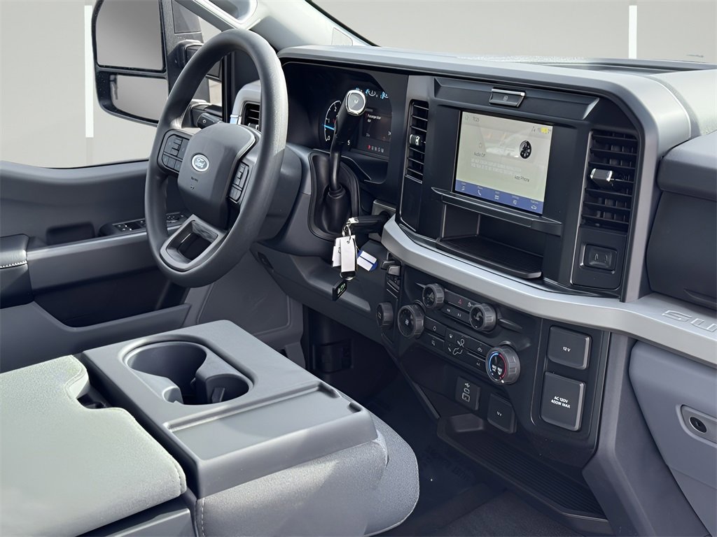 New 2026 Ford F250 XLT image 6
