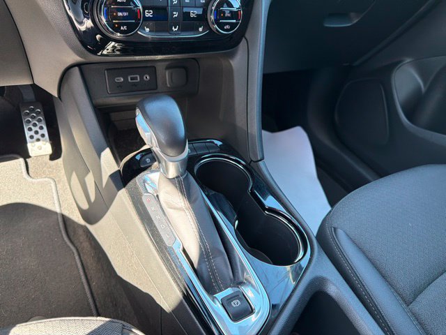 Used 2023 Buick Encore GX Select w/ Sport Touring Package FWD image 27