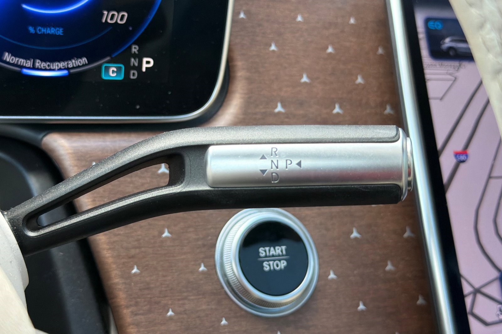 Used 2023 Mercedes-Benz EQS 450+ SUV image 28