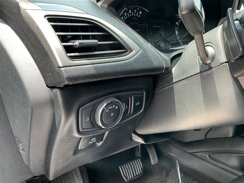 Used 2017 Lincoln MKZ Premiere image 18