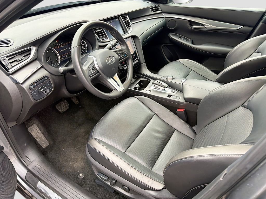 Used 2024 INFINITI QX55 Luxe image 28