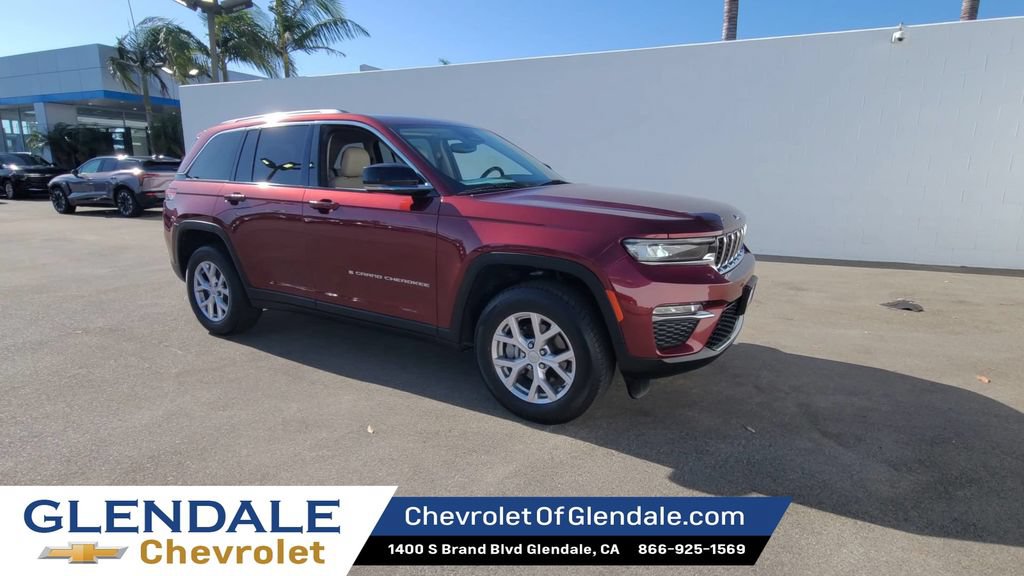 Used 2022 Jeep Grand Cherokee Limited RWD image 2