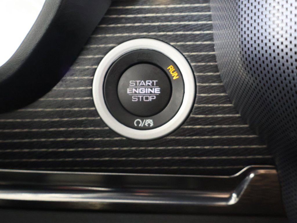 Used 2020 RAM 1500 Limited image 39