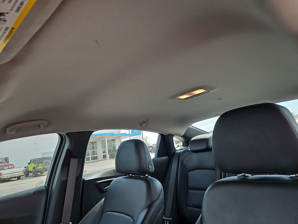 Used 2024 Chevrolet Malibu LT FWD image 20
