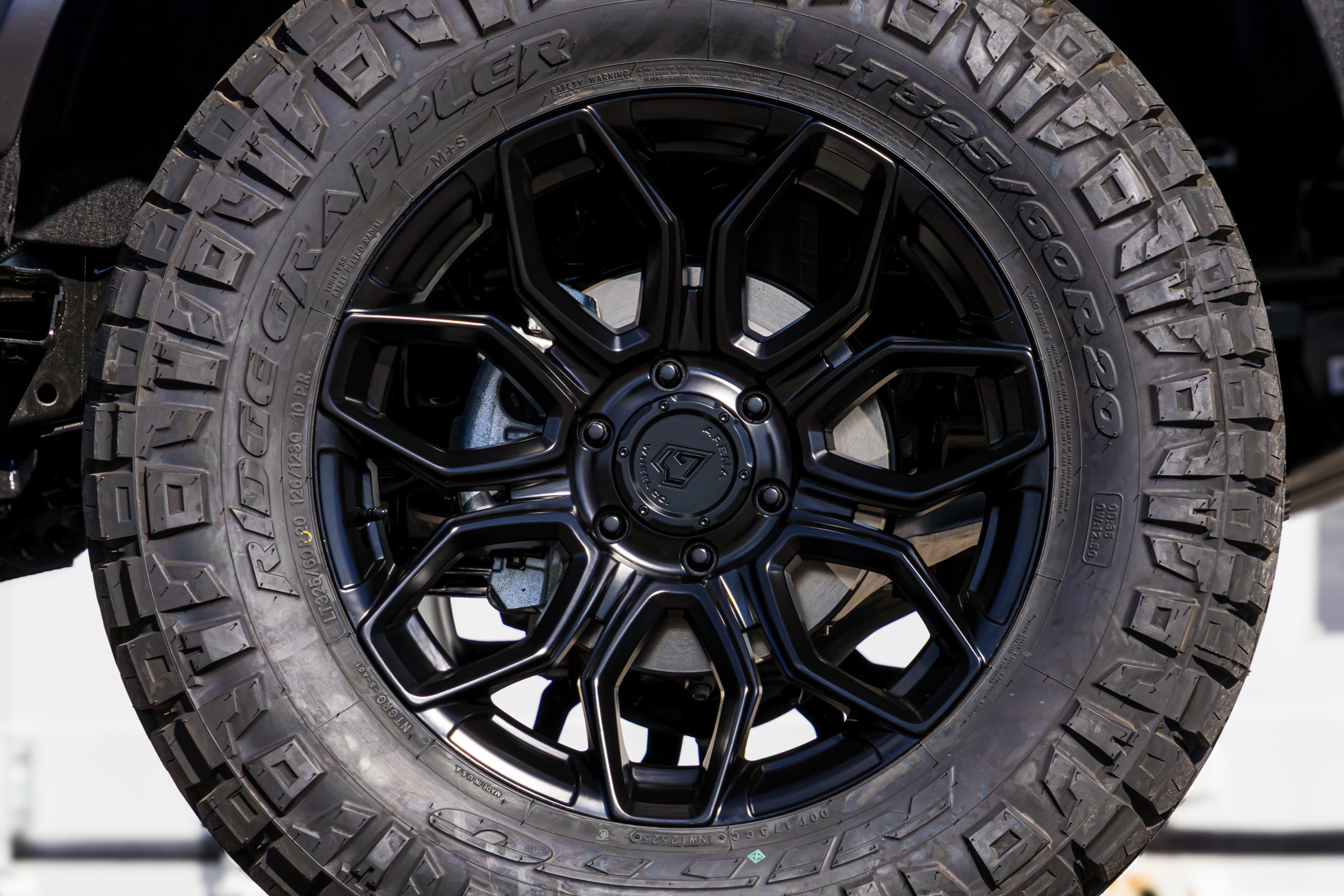 New 2025 Ford Bronco Badlands image 16