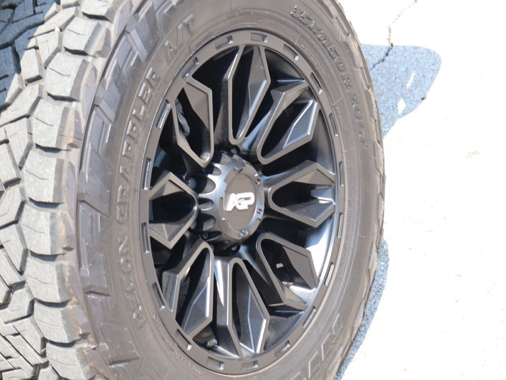 Used 2025 RAM 2500 Big Horn AWD/4WD image 33