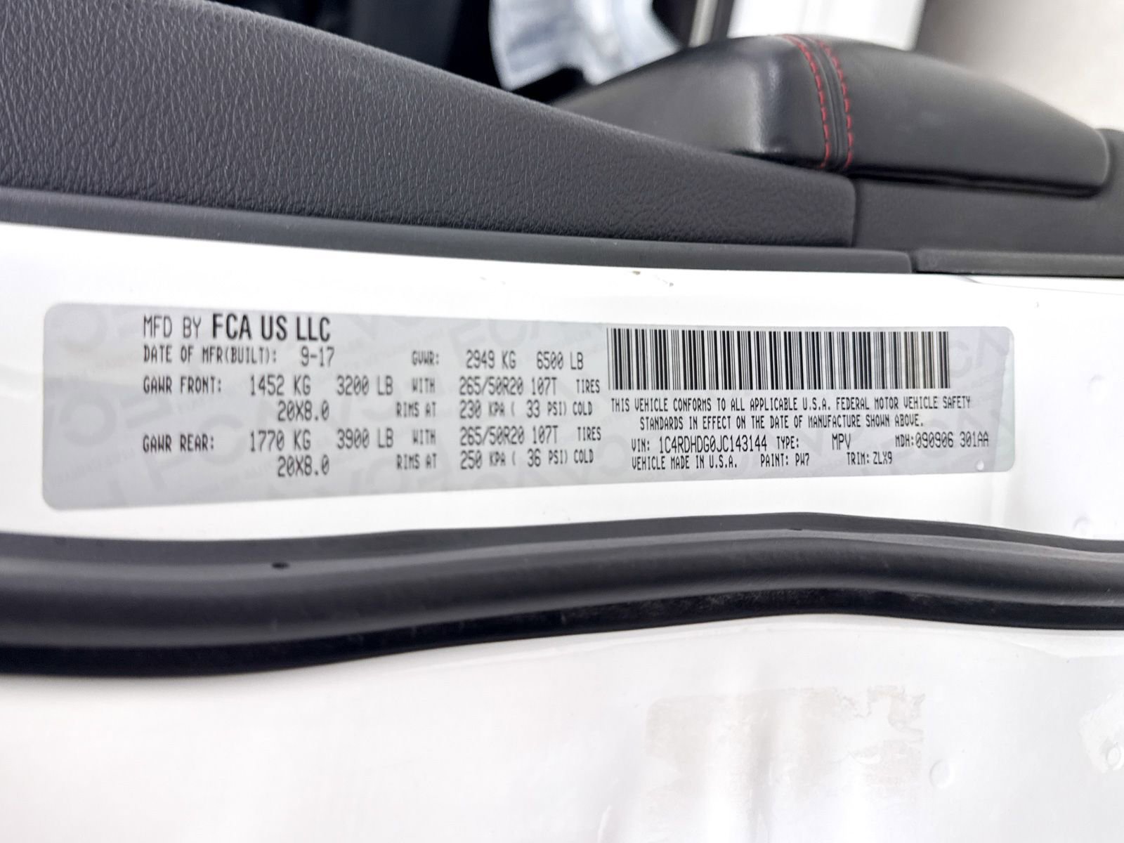 Used 2018 Dodge Durango GT image 38