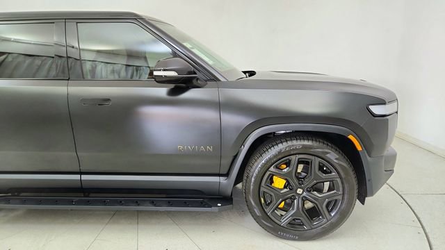 Used 2024 Rivian R1S Adventure image 7