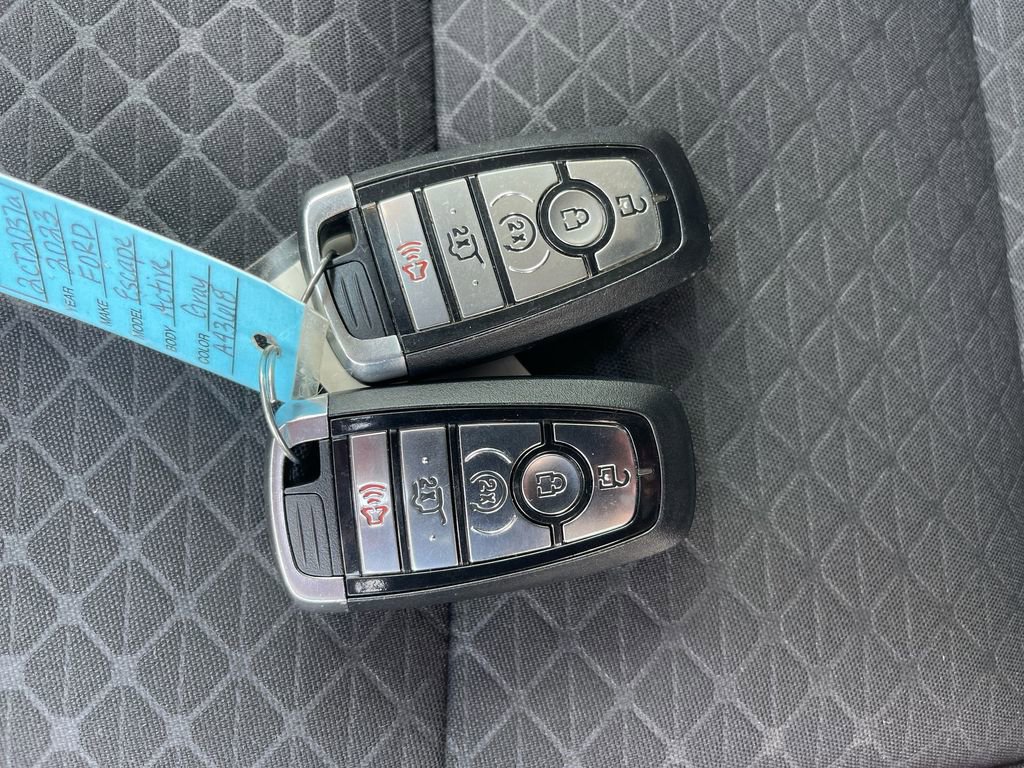 Used 2023 Ford Escape Active w/ Tech Pack #2 image 39