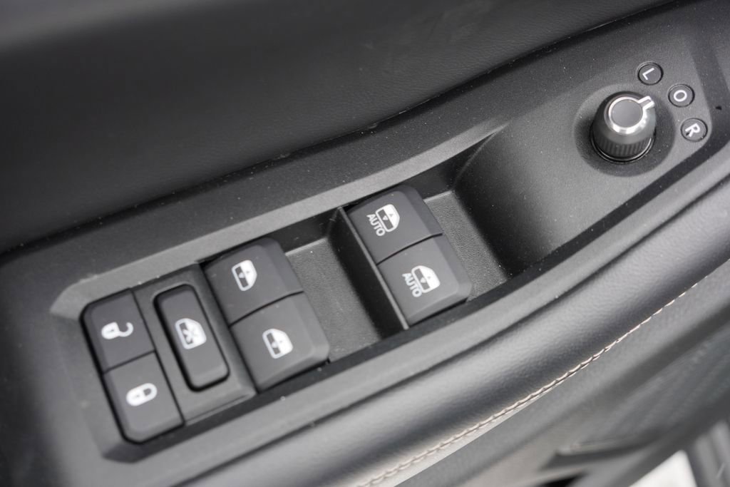 Certified 2023 Jeep Grand Cherokee L Laredo w/ Luxury Tech Group I image 25