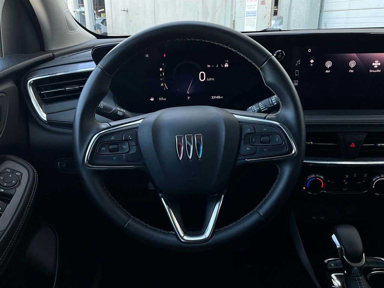 Used 2025 Buick Encore GX Preferred image 31