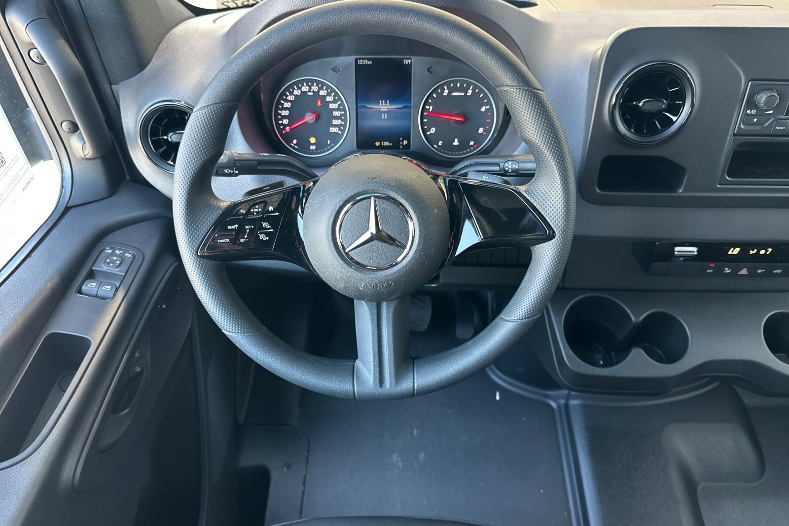 New 2025 Mercedes-Benz Sprinter 2500 image 13