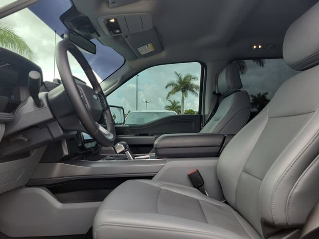 Used 2025 Ford F150 Lightning Flash AWD/4WD image 18