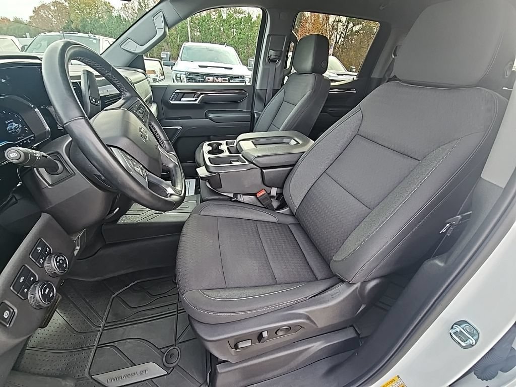 Certified 2023 Chevrolet Silverado 1500 RST w/ Protection Package AWD/4WD image 17
