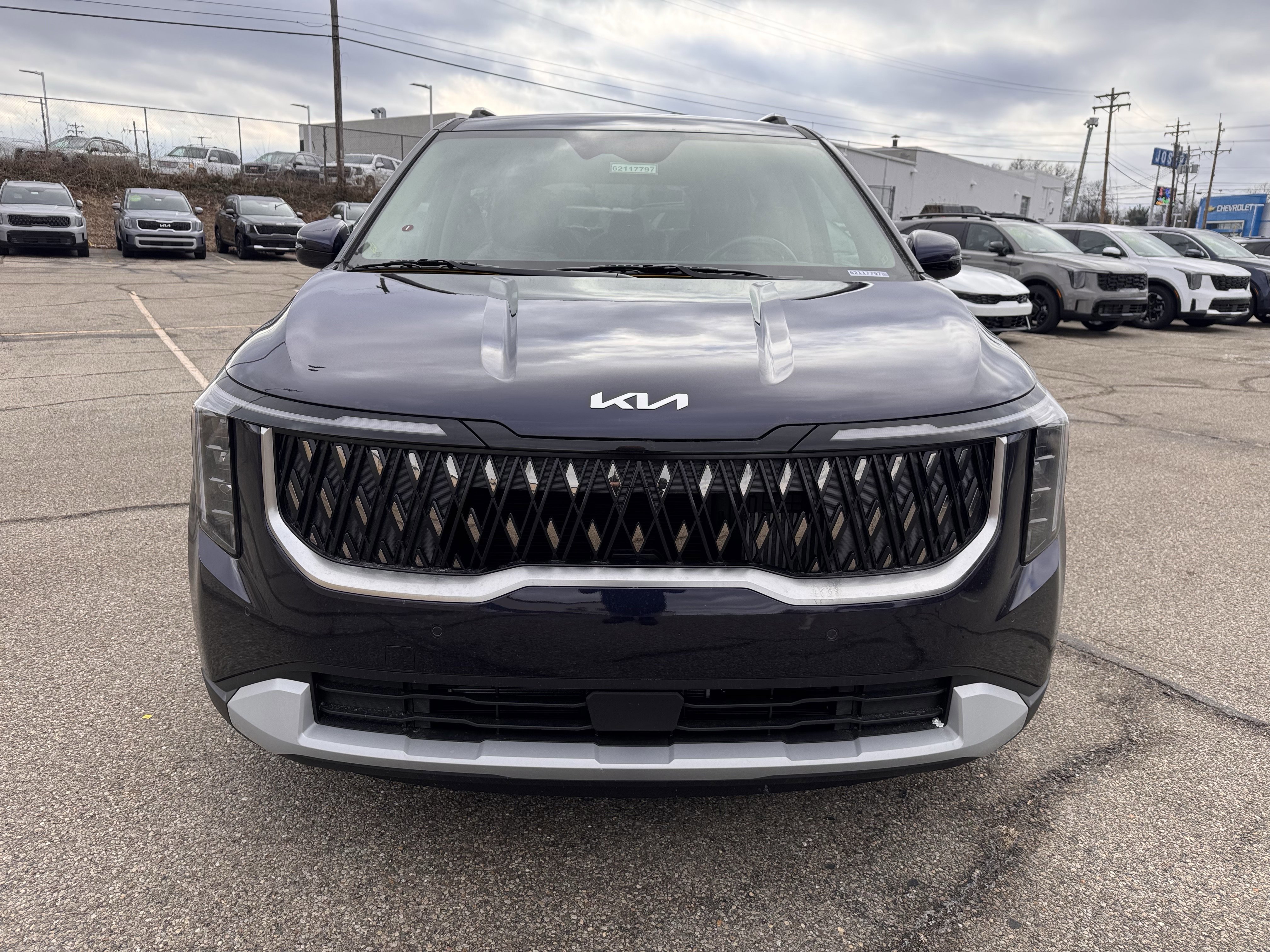 New 2026 Kia Carnival EX image 9