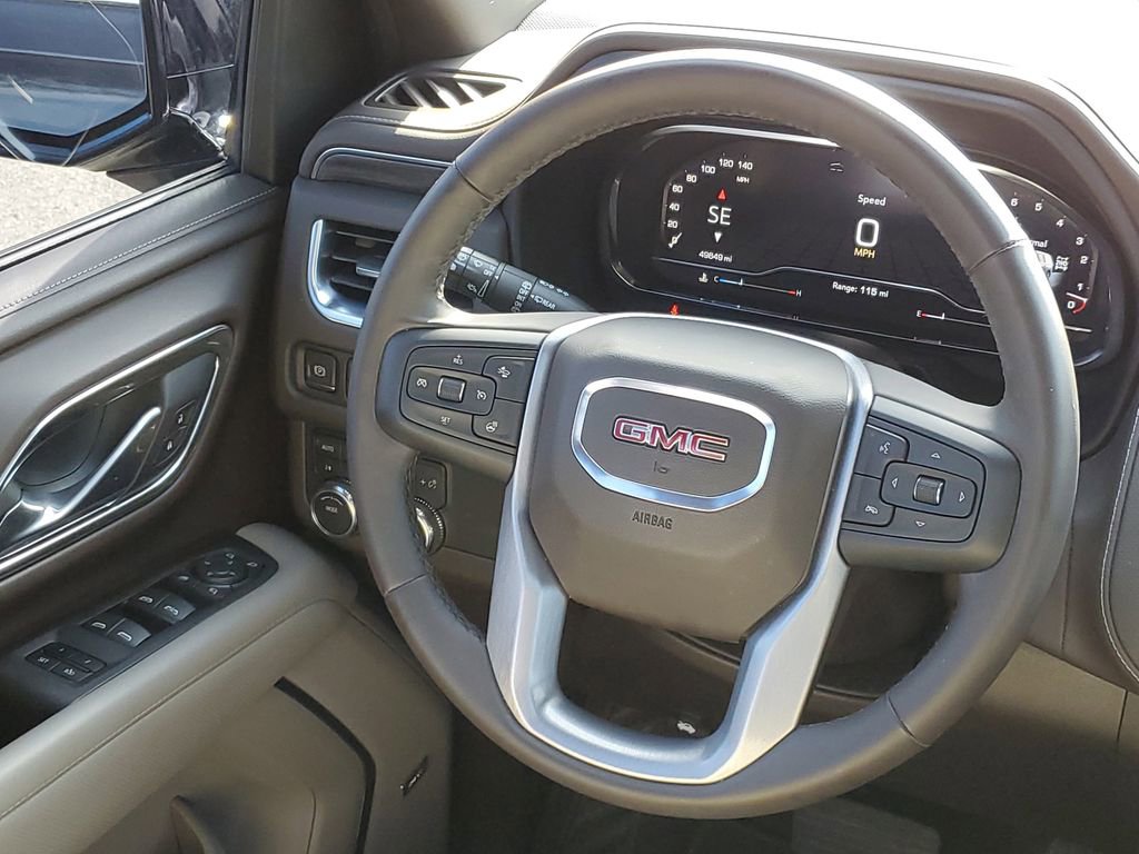 Certified 2024 GMC Yukon SLT w/ SLT Luxury Package image 28