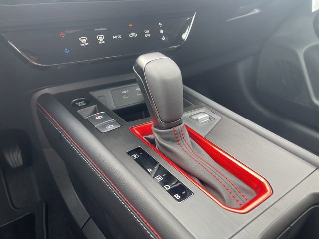 New 2025 Nissan Kicks SR image 27