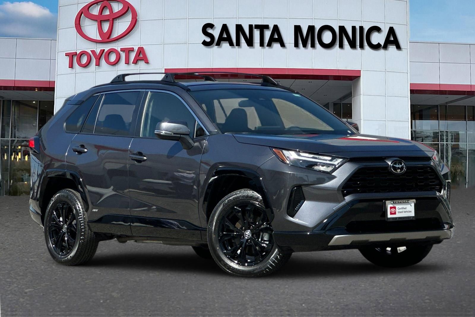 Certified 2025 Toyota RAV4 SE image 2
