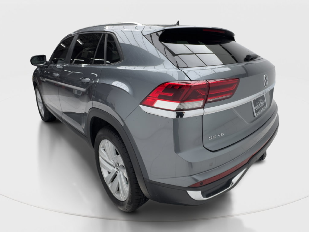 Used 2023 Volkswagen Atlas Cross Sport SE w/ Panoramic Sunroof Package FWD image 11