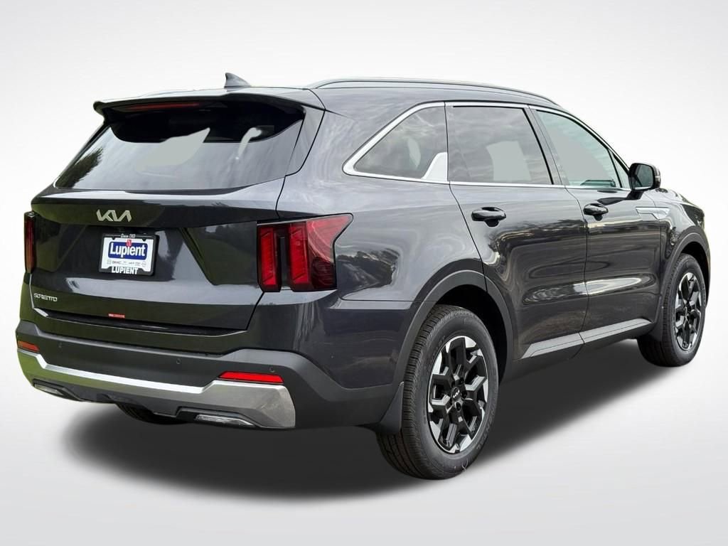 New 2026 Kia Sorento S w/ S Panoramic Sunroof Package image 3