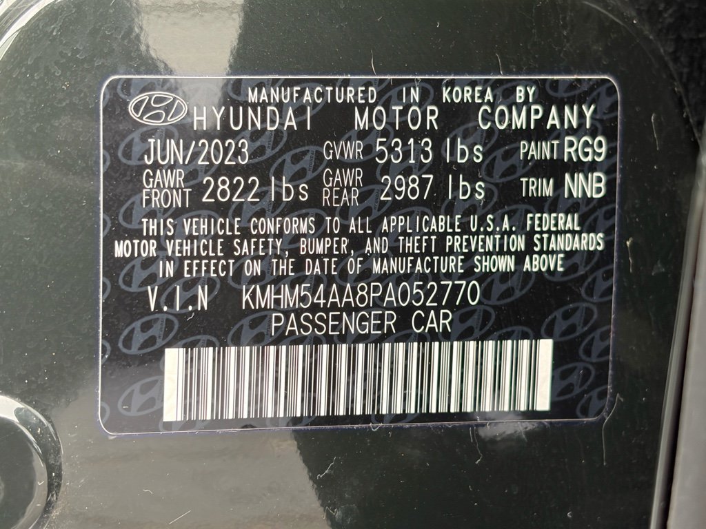 Used 2023 Hyundai Ioniq 6 Limited image 32