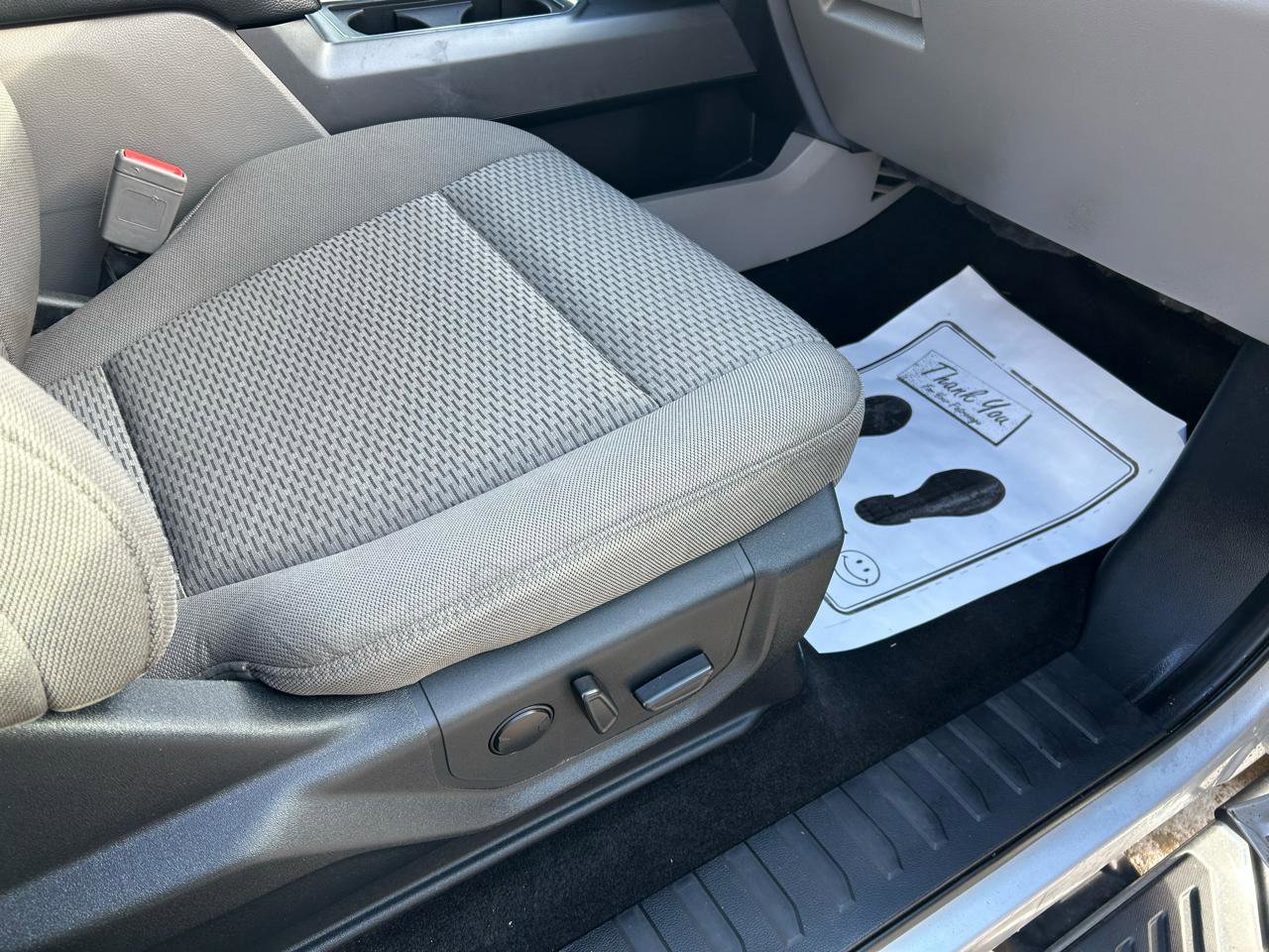 Used 2019 Ford F150 XLT w/ Equipment Group 302A Luxury AWD/4WD image 15