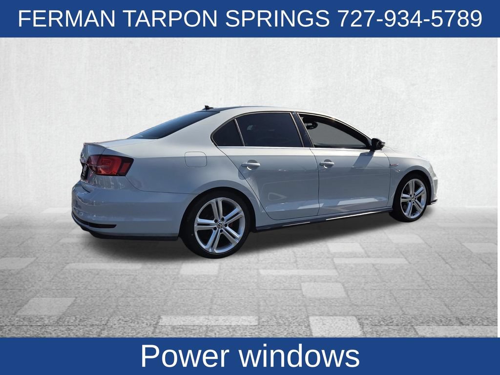 Used 2017 Volkswagen Jetta GLI FWD image 9