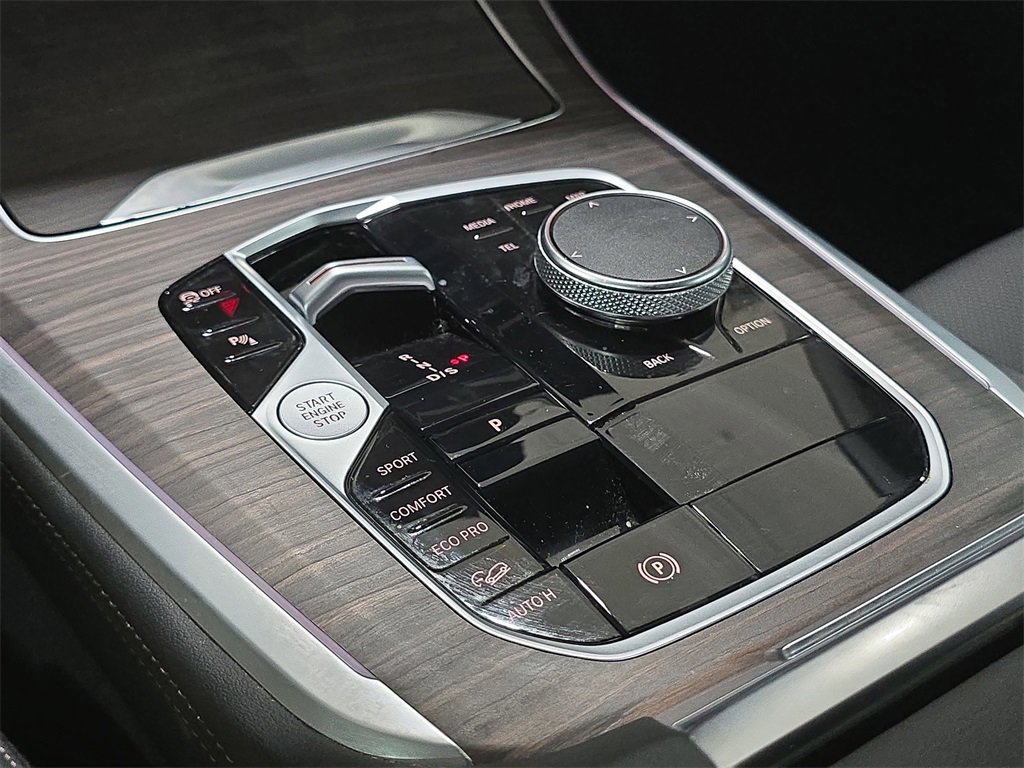 Certified 2024 BMW X5 xDrive40i w/ Parking Assistance Package image 24