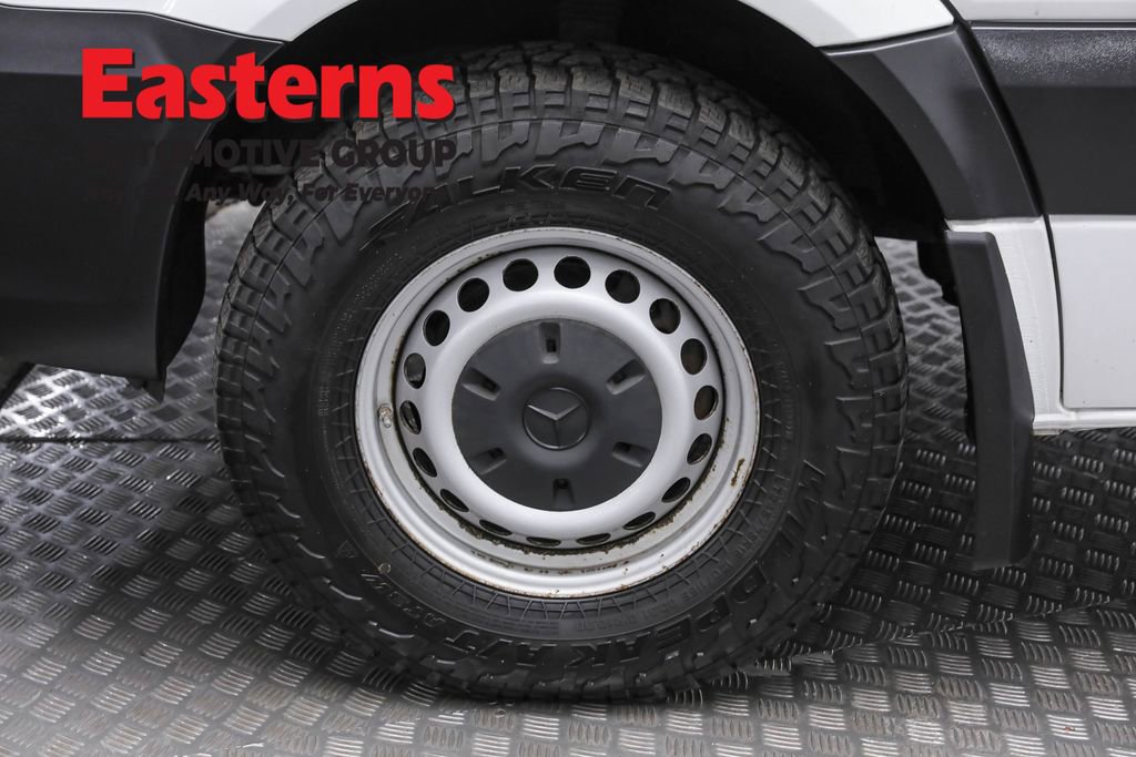 Used 2017 Mercedes-Benz Sprinter 144 Cargo image 29