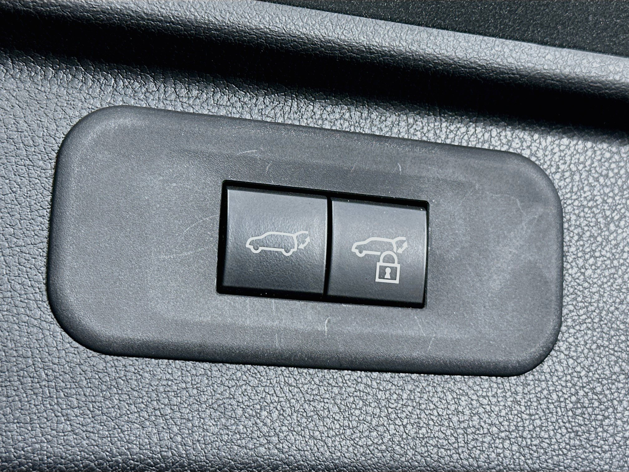 Used 2024 Toyota Grand Highlander AWD Hybrid image 29
