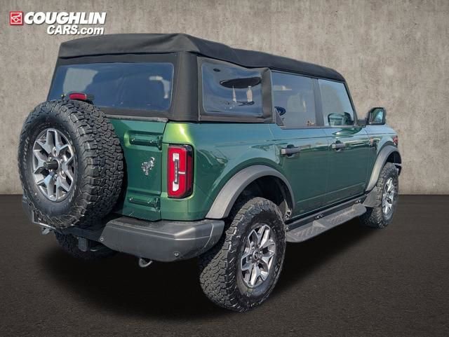 Used 2024 Ford Bronco Badlands image 8