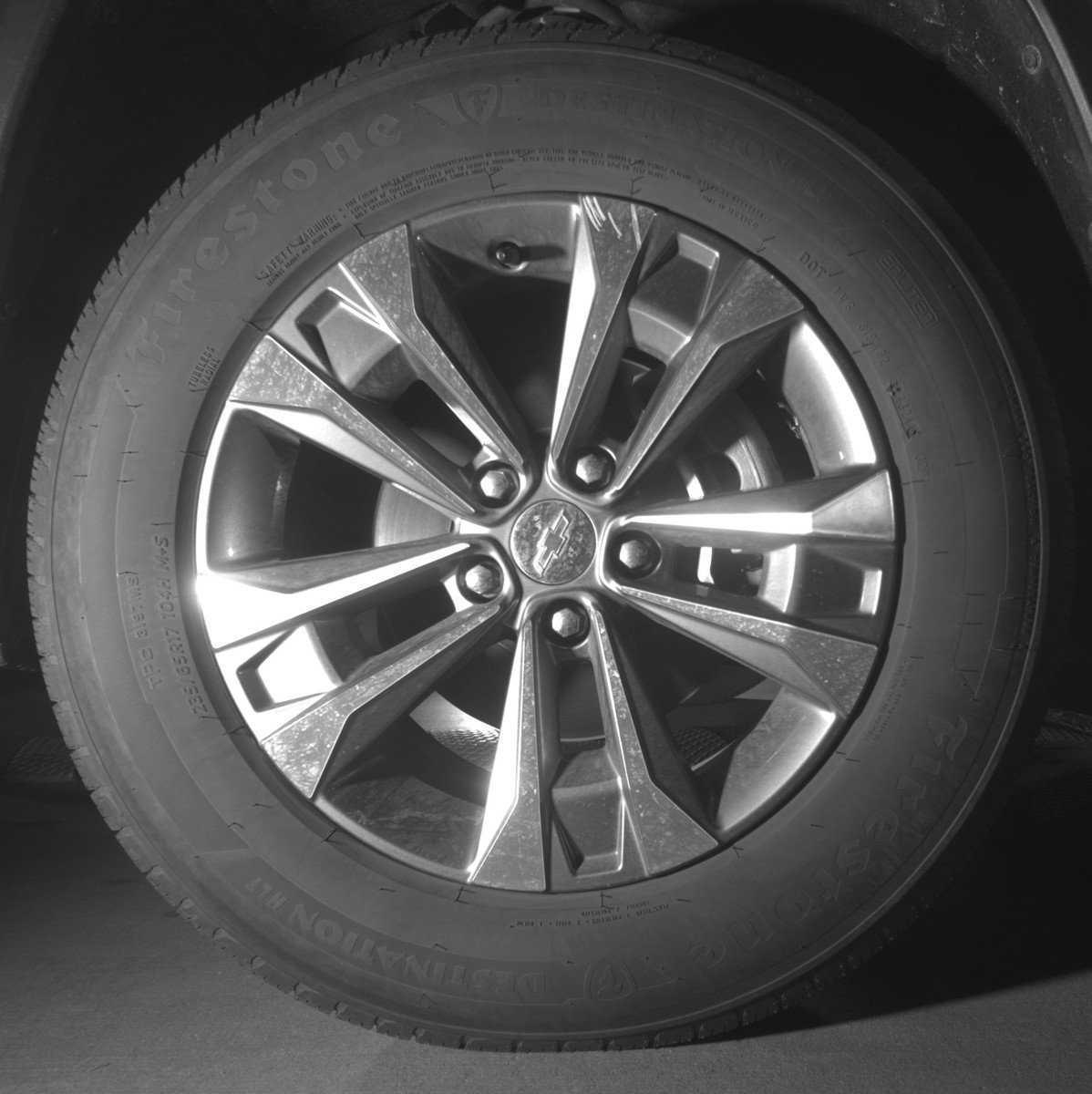 Used 2025 Chevrolet Equinox LT FWD image 13
