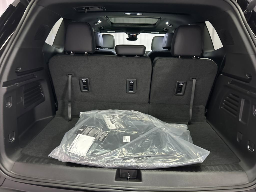 New 2026 GMC Acadia Elevation w/ Black Edition image 24