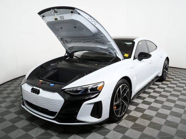 Used 2024 Audi RS e-tron GT w/ Carbon Performance Package image 32