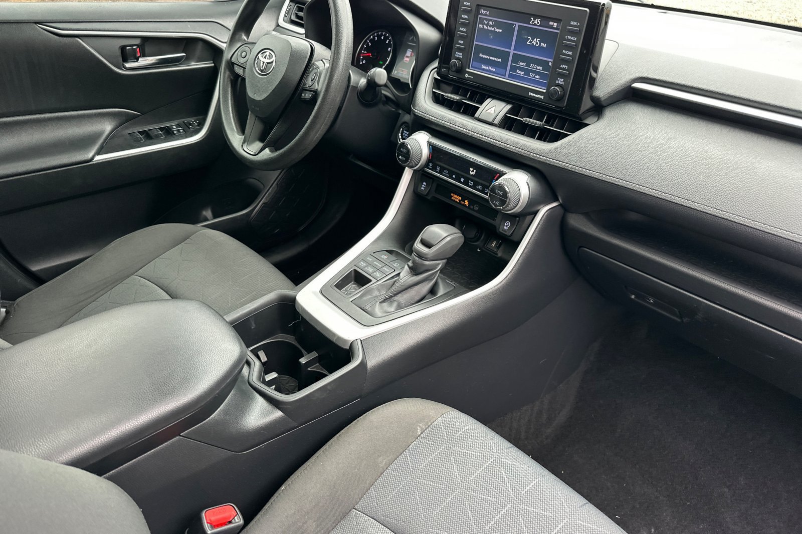 Used 2022 Toyota RAV4 XLE w/ Convenience Package AWD/4WD image 17