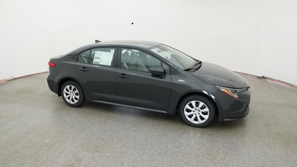 Used 2026 Toyota Corolla LE FWD image 15